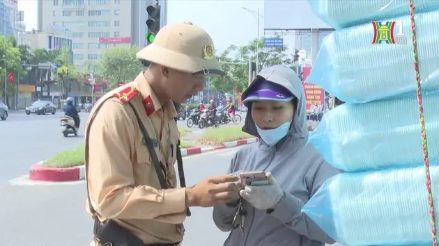 Dân chưa hào hứng tích hợp giấy phép lái xe trên VNeID