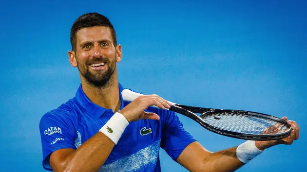 Djokovic dễ dàng đi tiếp vào tứ kết Brisbane International 2025