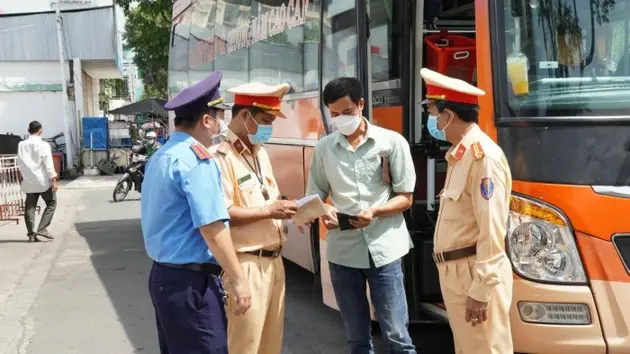 Tăng cường kiểm tra, xử lý vi phạm kinh doanh vận tải