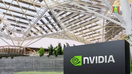 Nvidia mất 600 tỷ USD vốn hóa do lo ngại DeepSeek 