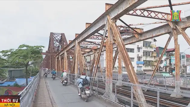 Cần 425 tỷ đồng sửa cầu đường sắt Long Biên, Phú Lương 