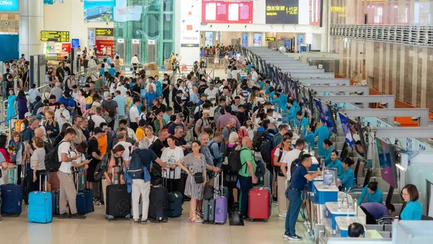 Vận chuyển hàng không đắt khách dịp lễ 30/4 - 1/5
