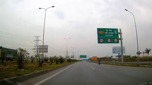 Chưa chấp thuận mở rộng cao tốc Hà Nội - Bắc Giang