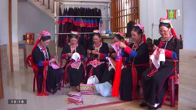 Nghề thuốc Nam và nghề dệt cổ truyền của người Dao (Trăm miền hội tụ ngày 05/05/2023)