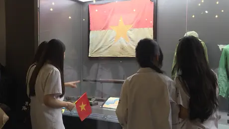 Gần 150.000 lượt khách thăm Bảo tàng Lịch sử Quân sự VN