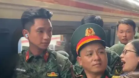 'Nam thần quân đội' Lê Hoàng Hiệp đã tới Hà Nội