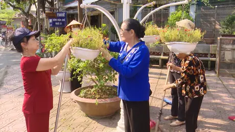 Người cao tuổi Hà Nội thi đua 'tuổi cao gương sáng'