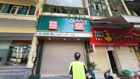 Hàng loạt mặt bằng bán lẻ nhà phố vắng khách thuê