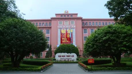Vai trò của tổ chức Đảng trong trường đại học