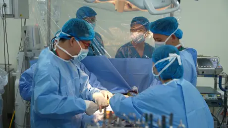 Hồi sinh trái tim bằng kỹ thuật ít xâm lấn