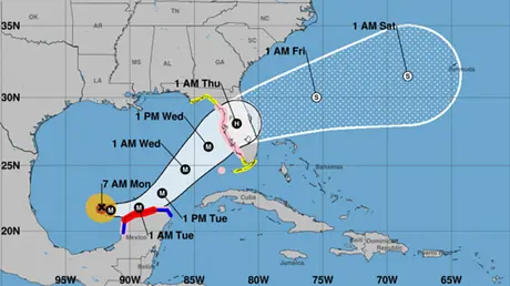 Bão Milton mạnh lên cấp 5, hướng thẳng đến bang Florida