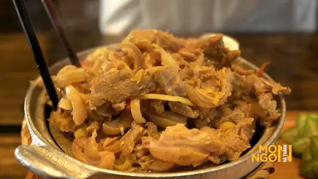 Bê sữa cuốn xông khói | Món ngon ở Hà Thành | 09/06/2025