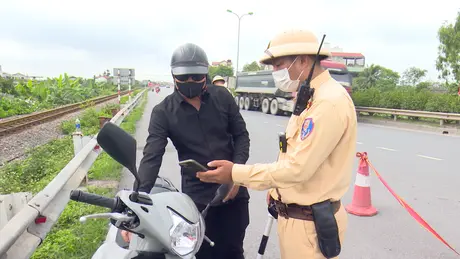 Siết chặt kiểm tra tốc độ tại cửa ngõ Thủ đô