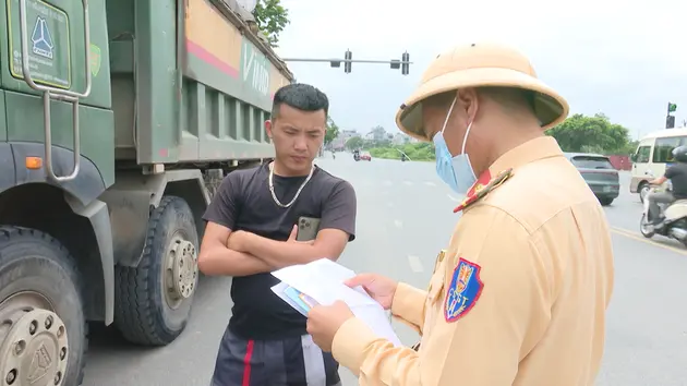 Kiểm soát vi phạm chở hàng quá tải khu vực ngoại thành