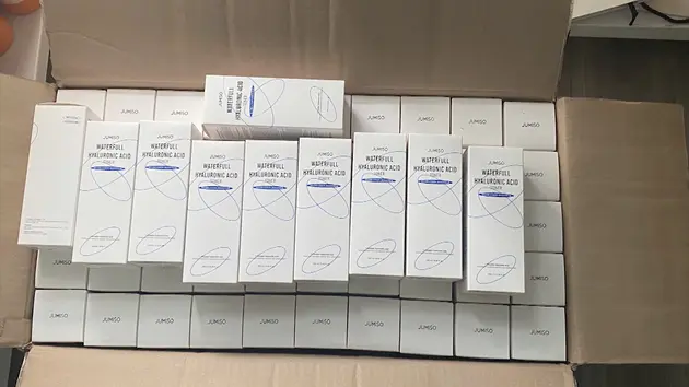 Áp dựng mức xử lý nghiêm khắc đối với hàng giả