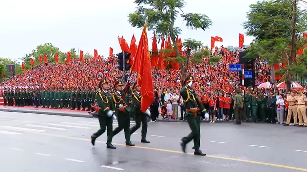 Trang nghiêm Lễ diễu hành mừng 70 năm Giải phóng Hải Phòng