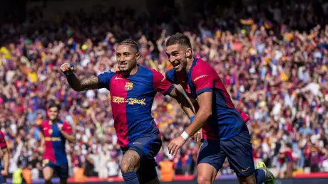 Barcelona thắng trận siêu kinh điển thứ tư liên tiếp