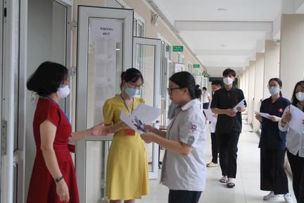 Trung Quốc: Thương mại điện tử liên tiếp đạt mức cao