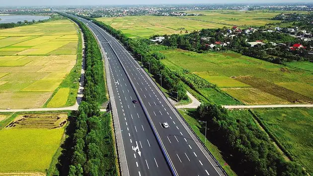 Đẩy nhanh tiến độ 5 dự án cao tốc Bắc - Nam