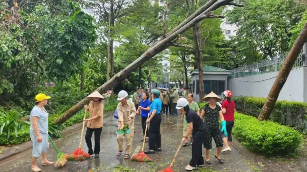 Đồng sức, đồng lòng mang màu xanh trở lại Thủ đô