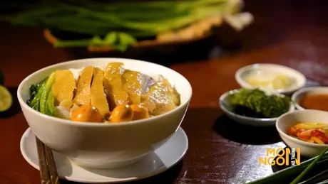 Phở gà Hà Nội