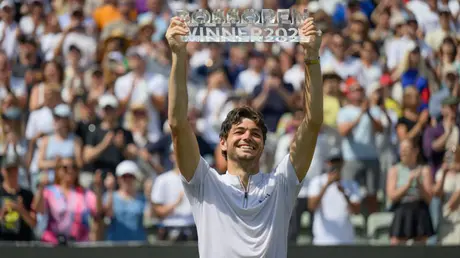 Taylor Fritz vô địch giải quần vợt Stuttgart