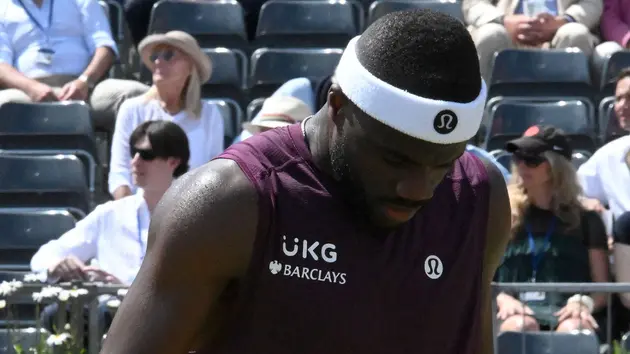Frances Tiafoe sớm bị loại tại giải quần vợt Queen’s Club