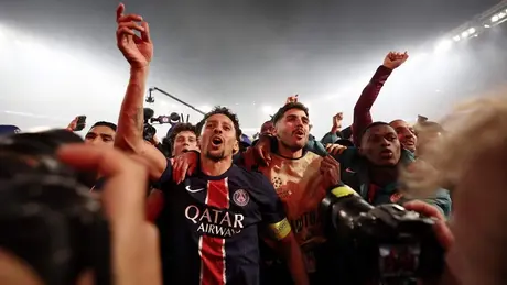 PSG nhận cúp vô địch Ligue 1