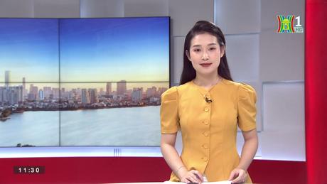 Dưới cổng làng Hồ Khẩu