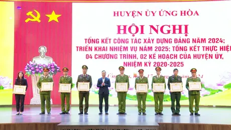 Ứng Hoà hoàn thành vượt mức 15/18 chỉ tiêu KT - XH