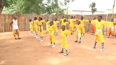 Nhà sư Benin truyền võ thuật Trung Hoa cho lớp trẻ