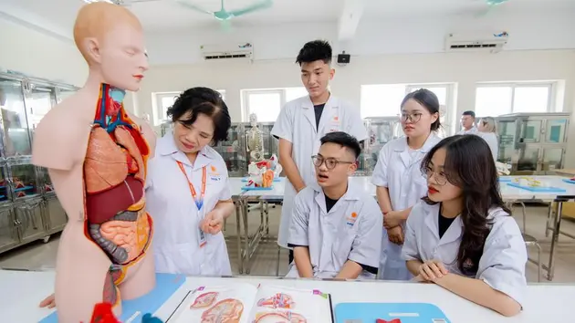 CLB Thép Xanh Nam Định cầm hòa đại diện của Singapore