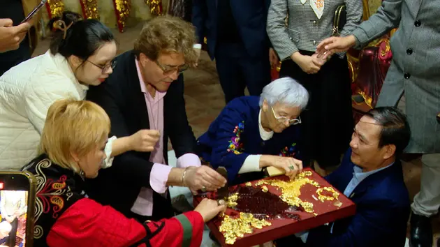 Làng nghề mang tinh hoa hội nhập thế giới