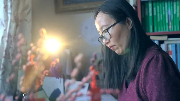 Hồn thơ Việt tỏa sáng giữa 'trái tim' châu Âu