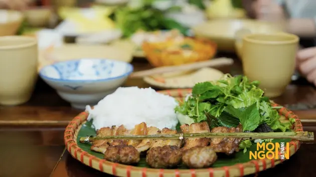 Bún chả que tre