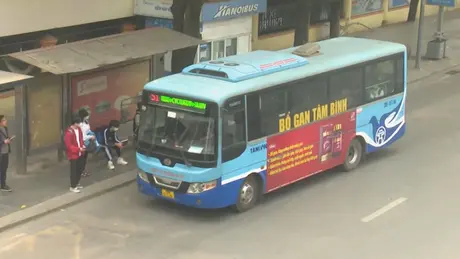 Cần loại bỏ gần 700 xe buýt chạy dầu ở Việt Nam