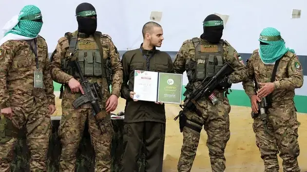 Hamas chỉ trích Israel trì hoãn thả tù nhân Palestine