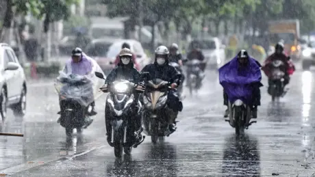 Thời tiết 23/5: Hà Nội có mưa to và dông