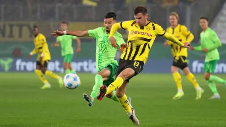 Borussia Dortmund cắt đứt mạch trận không thắng trên sân Wolfsburg