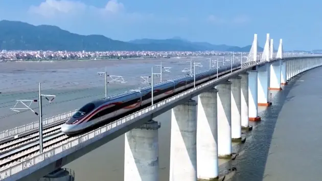 Trung Quốc thử nghiệm tàu viên đạn tốc độ 450 km/h