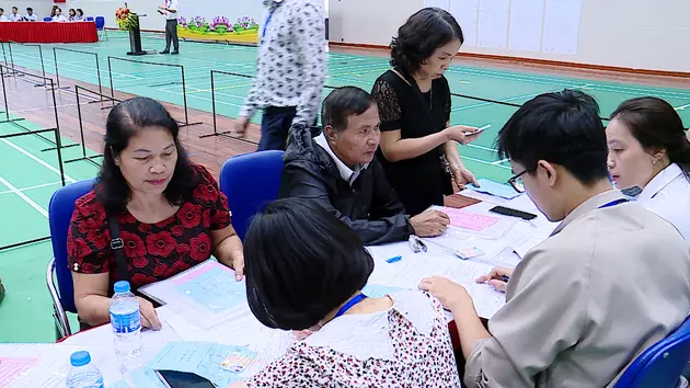Quận Bắc Từ Liêm bàn giao đất dịch vụ cho người dân