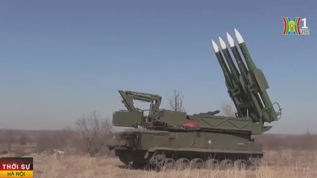 Mỹ chuyển giao tên lửa tầm xa cho Ukraine