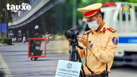 'Trợ thủ' giúp CSGT Hà Nội phạt nguội loạt xe máy vi phạm | Bản tin Tàu và Xe | 25/05/2025
