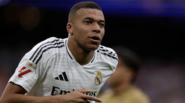 Kylian Mbappe giành Chiếc giày vàng châu Âu