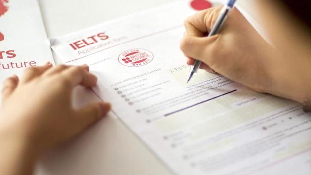 Bộ Giáo dục xem xét lại việc dùng IELTS thay điểm thi