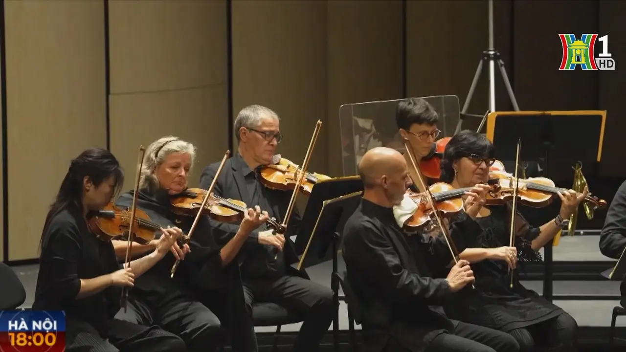  Dàn nhạc Les Musiciens du Louvre - dàn nhạc giao hưởng nổi tiếng thế giới