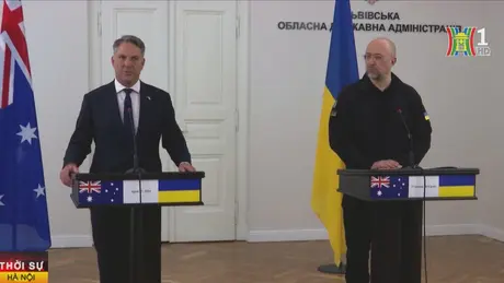 Australia viện trợ quân sự cho Ukraine