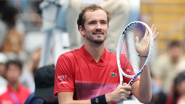 Daniil Medvedev giành quyền vào vòng 2 China Open 2024