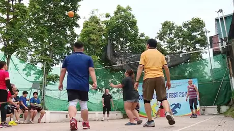 Bóng chuyền hơi kết nối tinh thần thể thao mọi lứa tuổi
