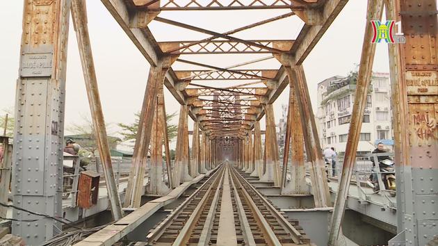 Cầu Long Biên sẽ được bảo tồn theo hướng nào? | Thủ đô và thế giới | 30/03/2024